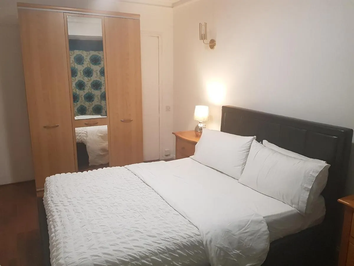 Family Lodge, Princess Lodge, Executive Lodge, Master\'S Lodge location