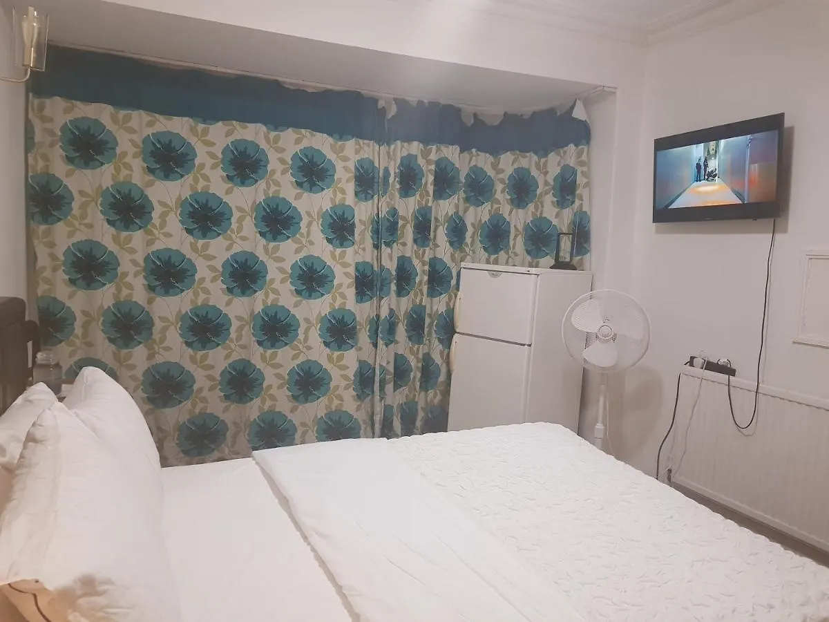 Family Lodge, Princess Lodge, Executive Lodge, Master'S Lodge Ilford United Kingdom