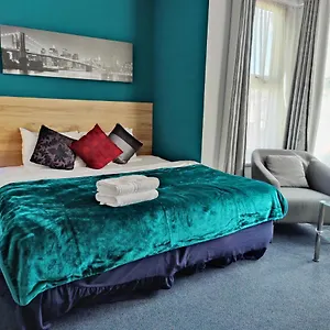 Hotel Wellesley, Ilford
